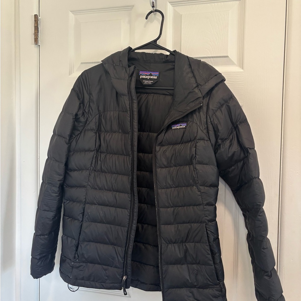 Patagonia Black Quilted Hooded Puffer Jacket